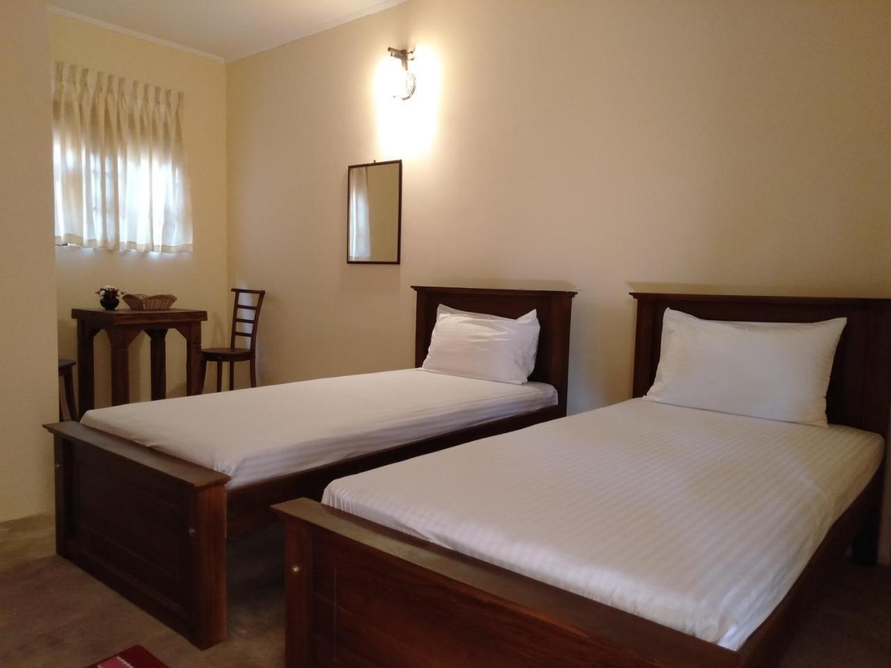 New Sanmi Resort Malabe Exterior foto